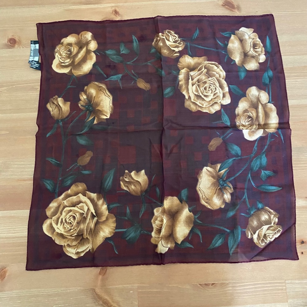 VTG Halston Lifestyle Burgundy Gold Rose Floral Silk Square Scarf - Picture 3 of 11